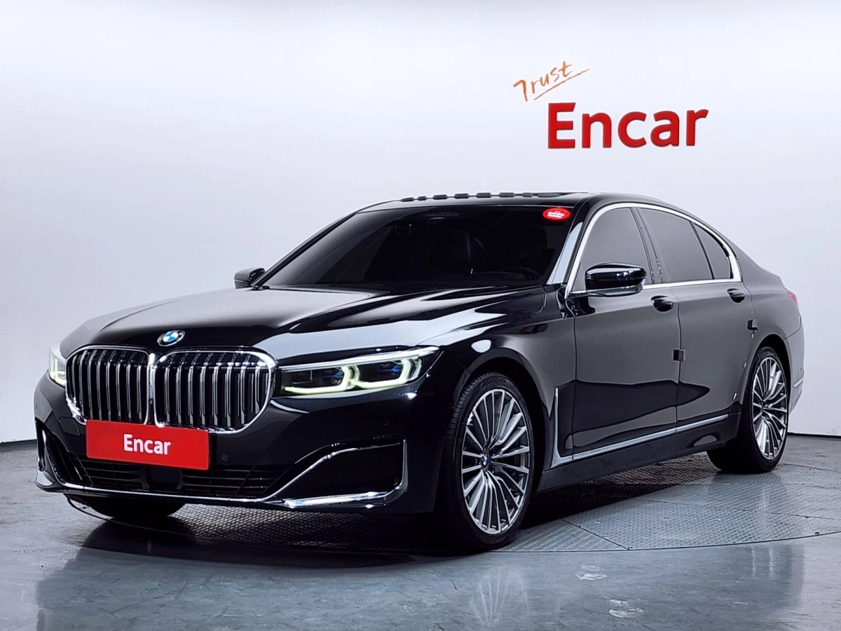 BMW 7-SERIES G11 2022