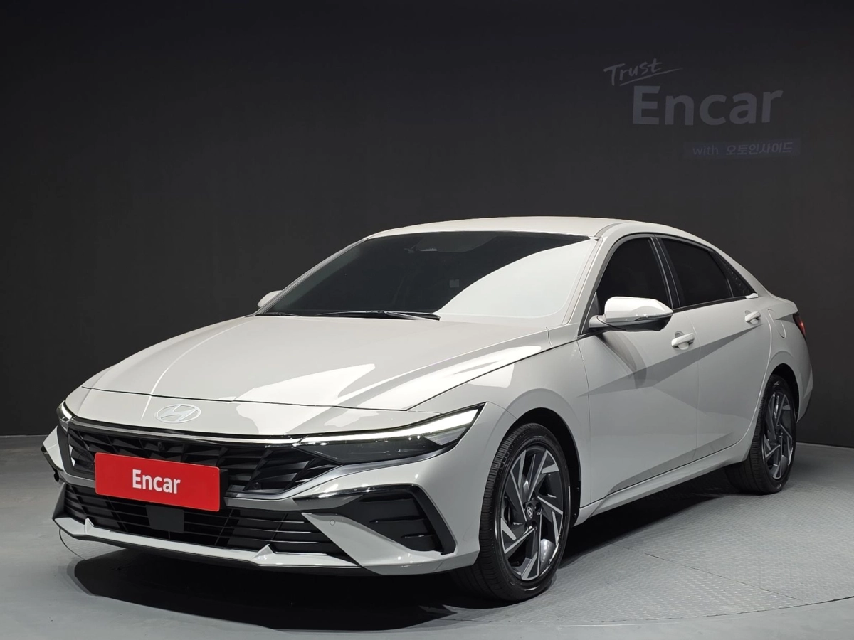 HYUNDAI AVANTE CN7  2025