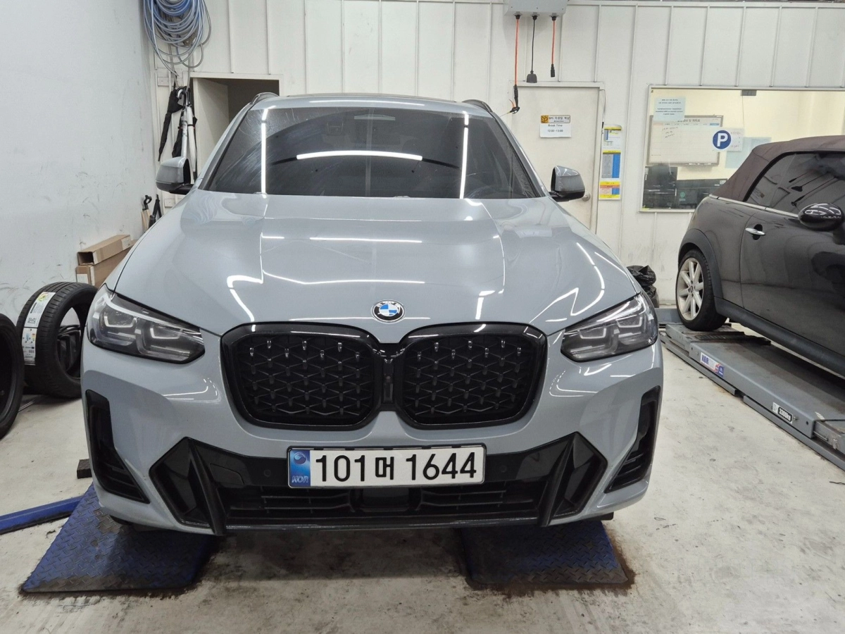 BMW X4 G02 2025