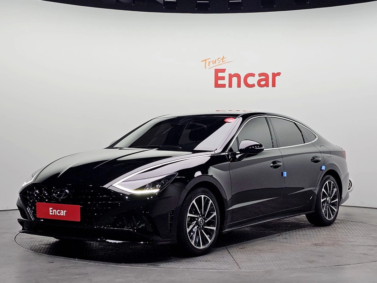 HYUNDAI SONATA DN8  2023