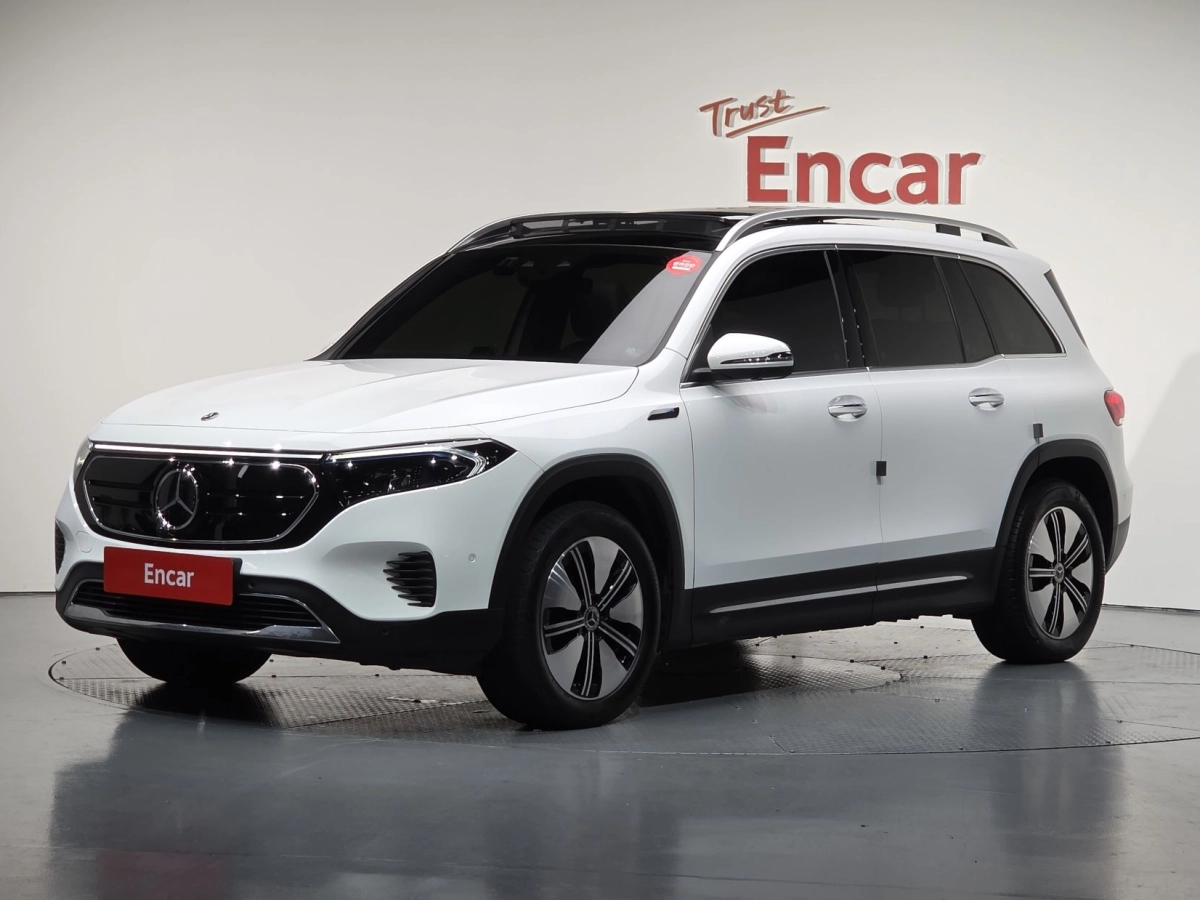 MERCEDES BENZ EQB X243  2022