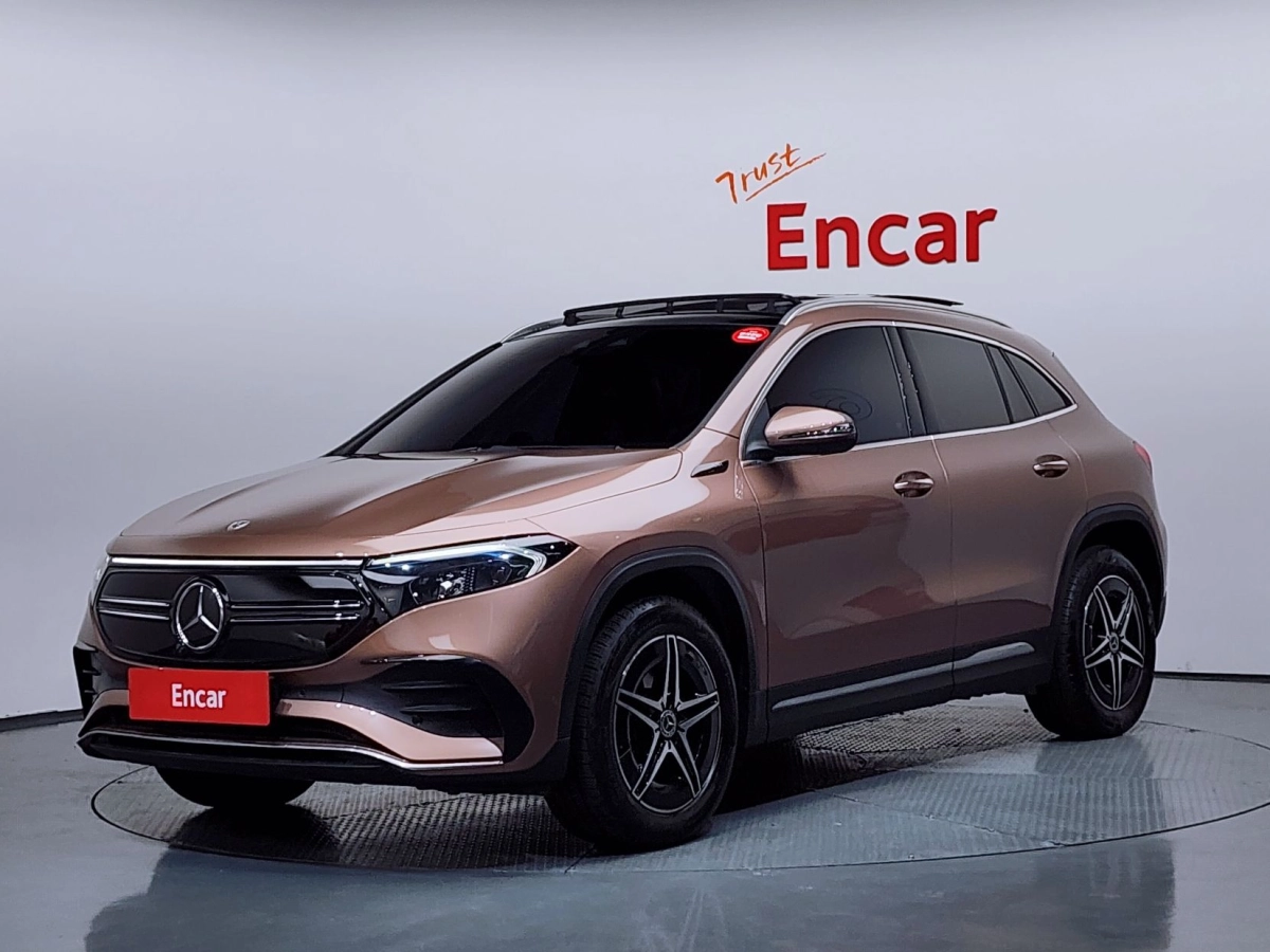 MERCEDES BENZ EQA H243  2022