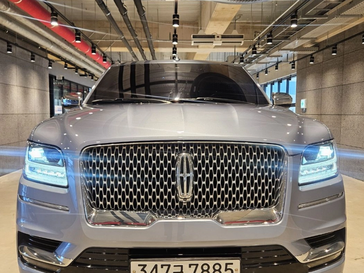 LINCOLN NAVIGATOR  2020