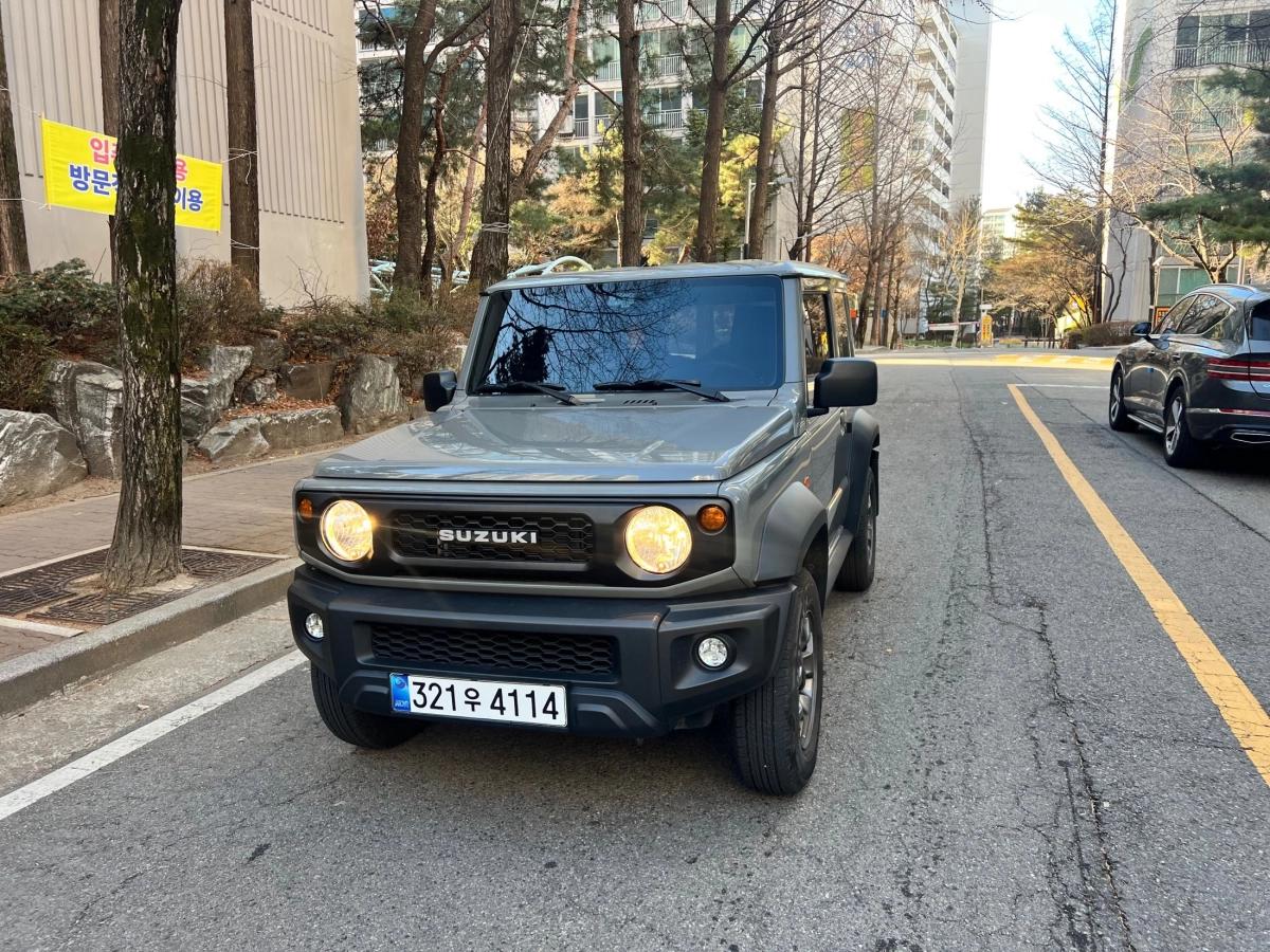 SUZUKI JIMNY
