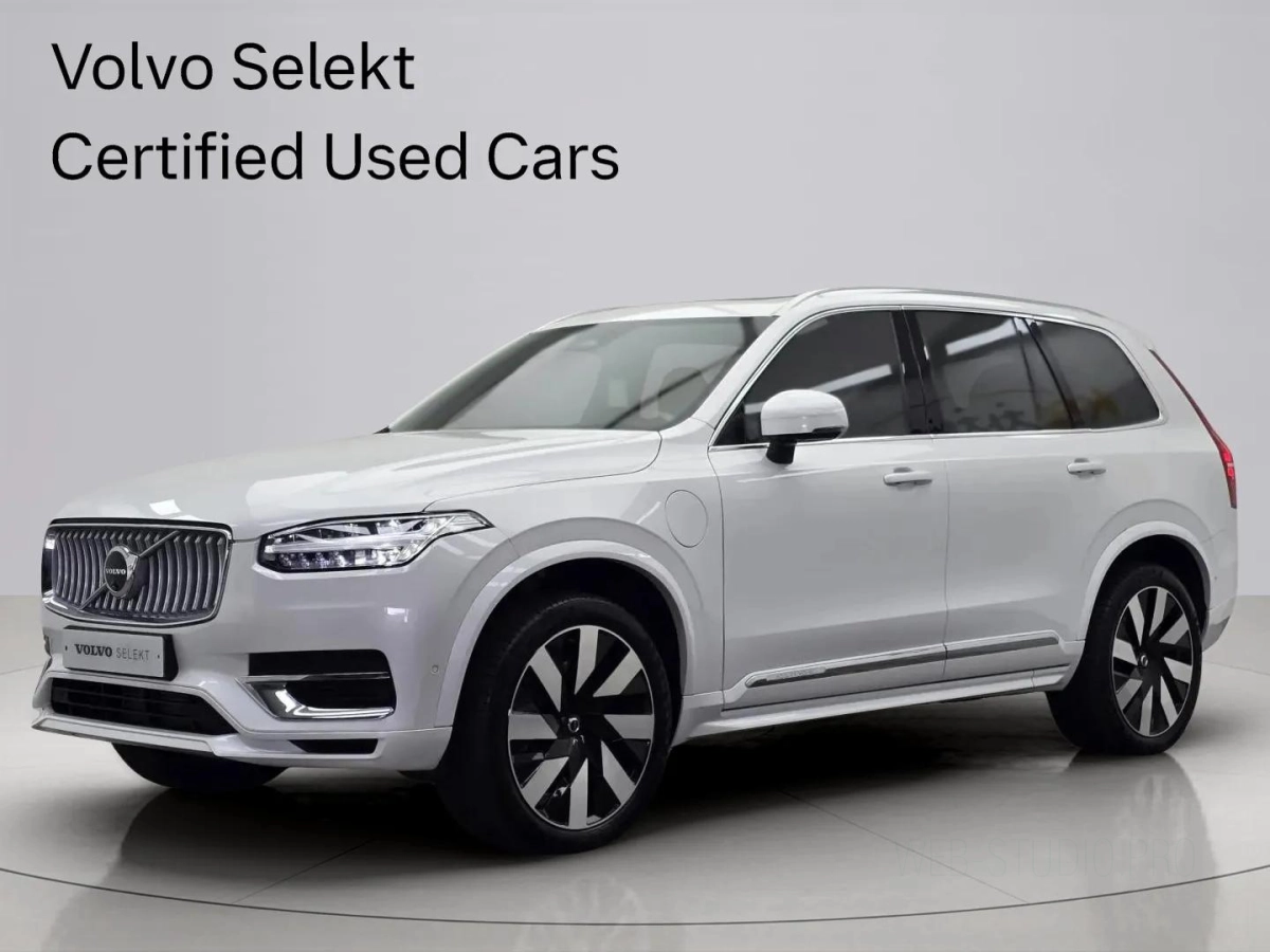 VOLVO XC90  2024