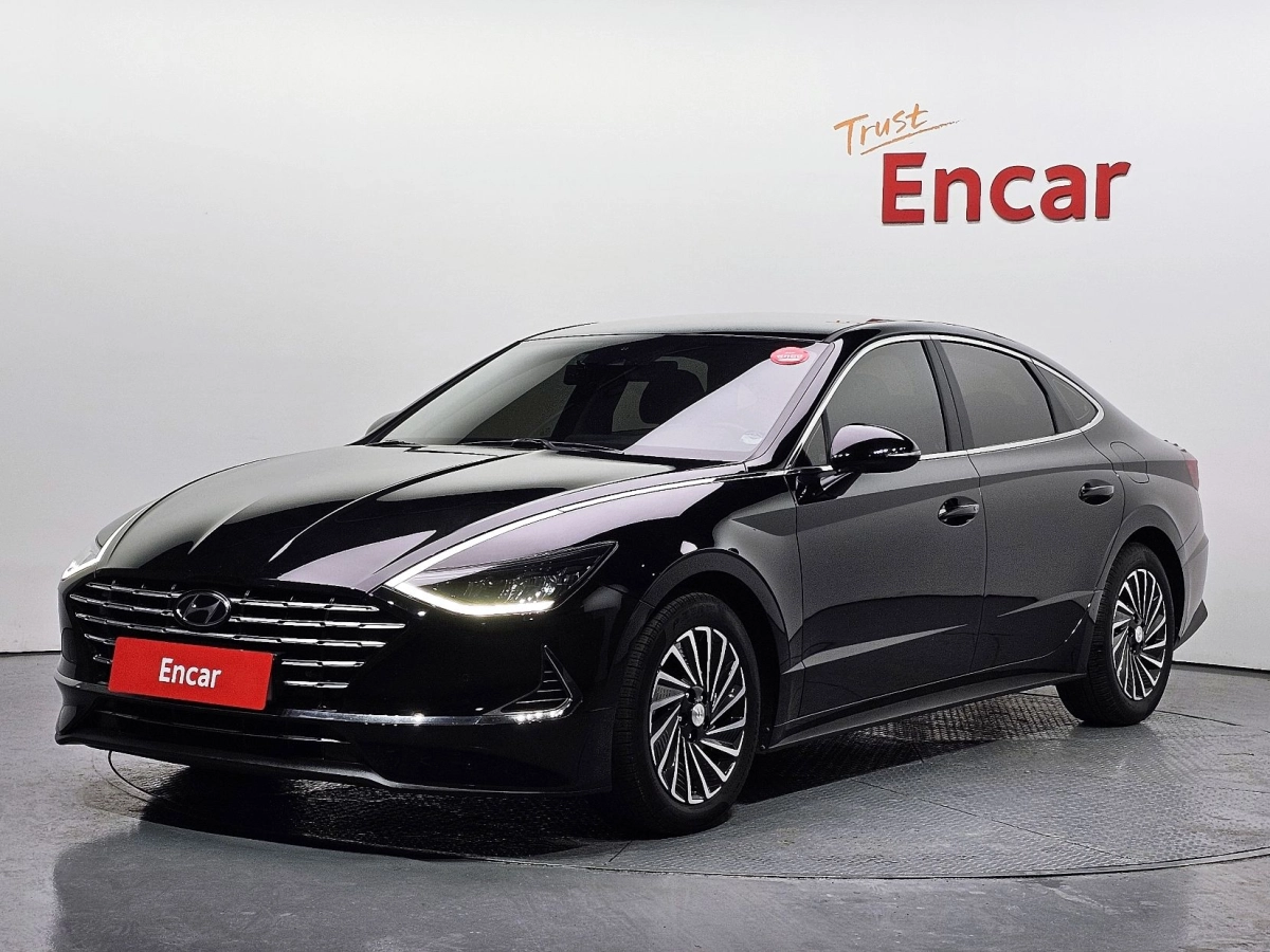 HYUNDAI SONATA HYBRID DN8  2023