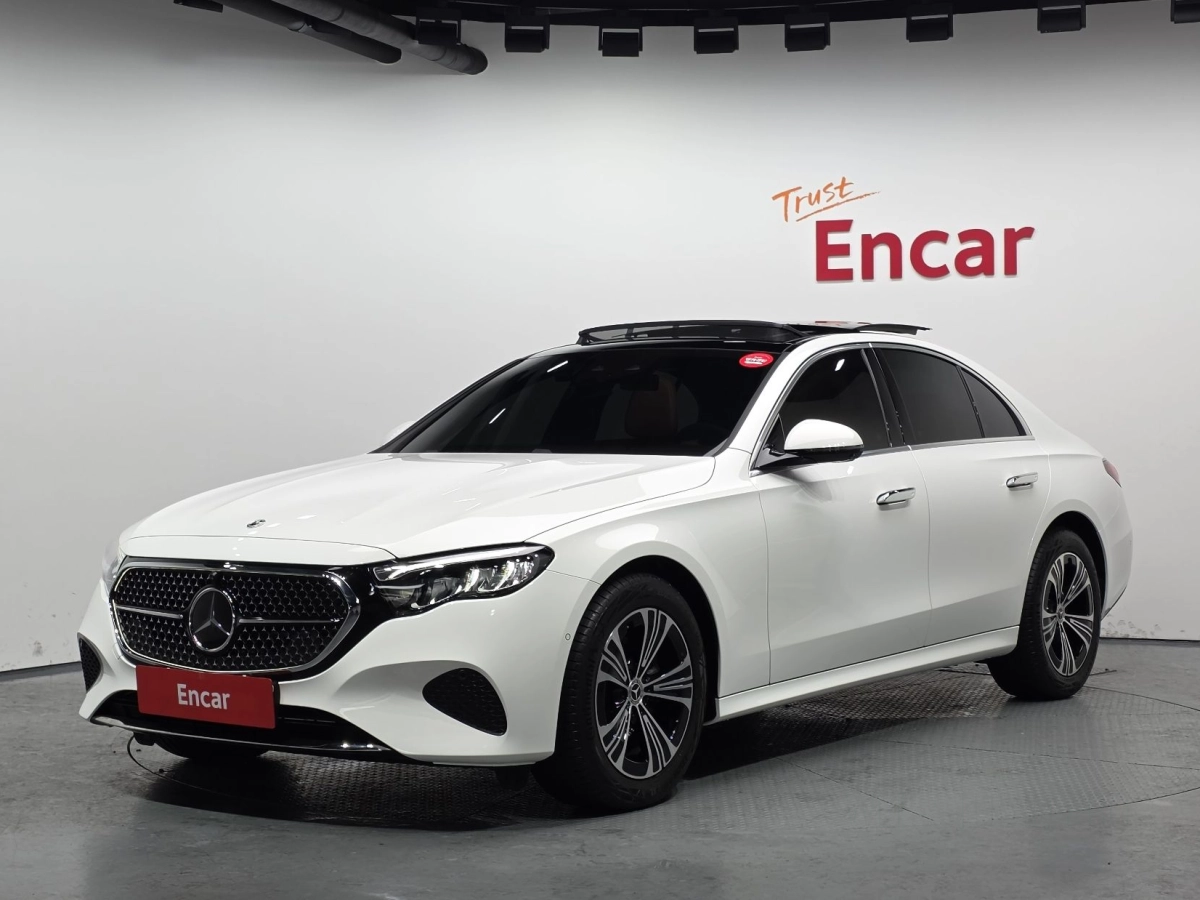 MERCEDES BENZ E-CLASS W214  2025