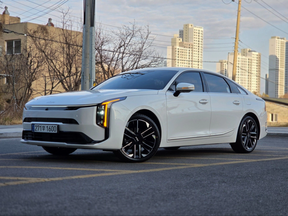 KIA K8 HYBRID  2025