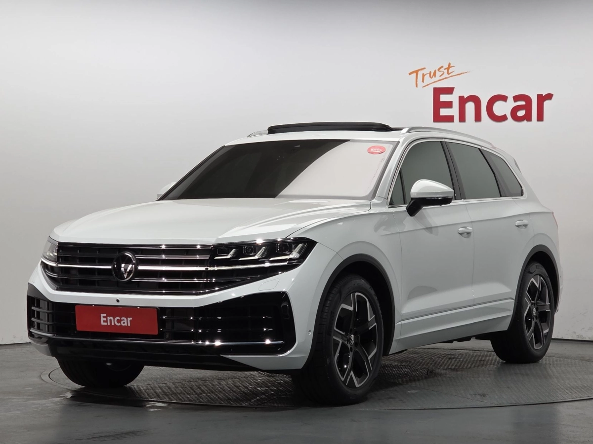 VOLKSWAGEN TOUAREG 2025