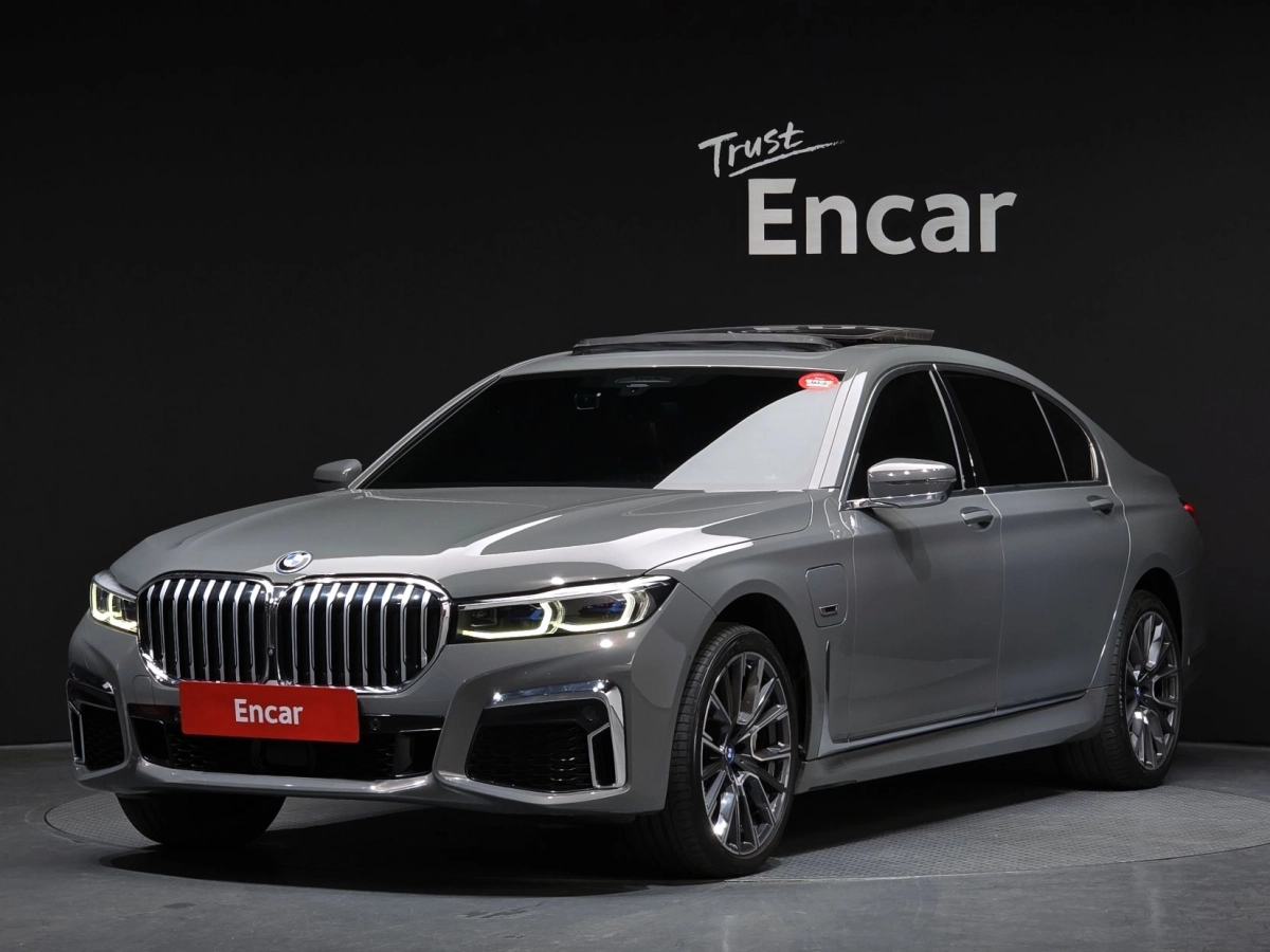 BMW 7-SERIES G11 2022