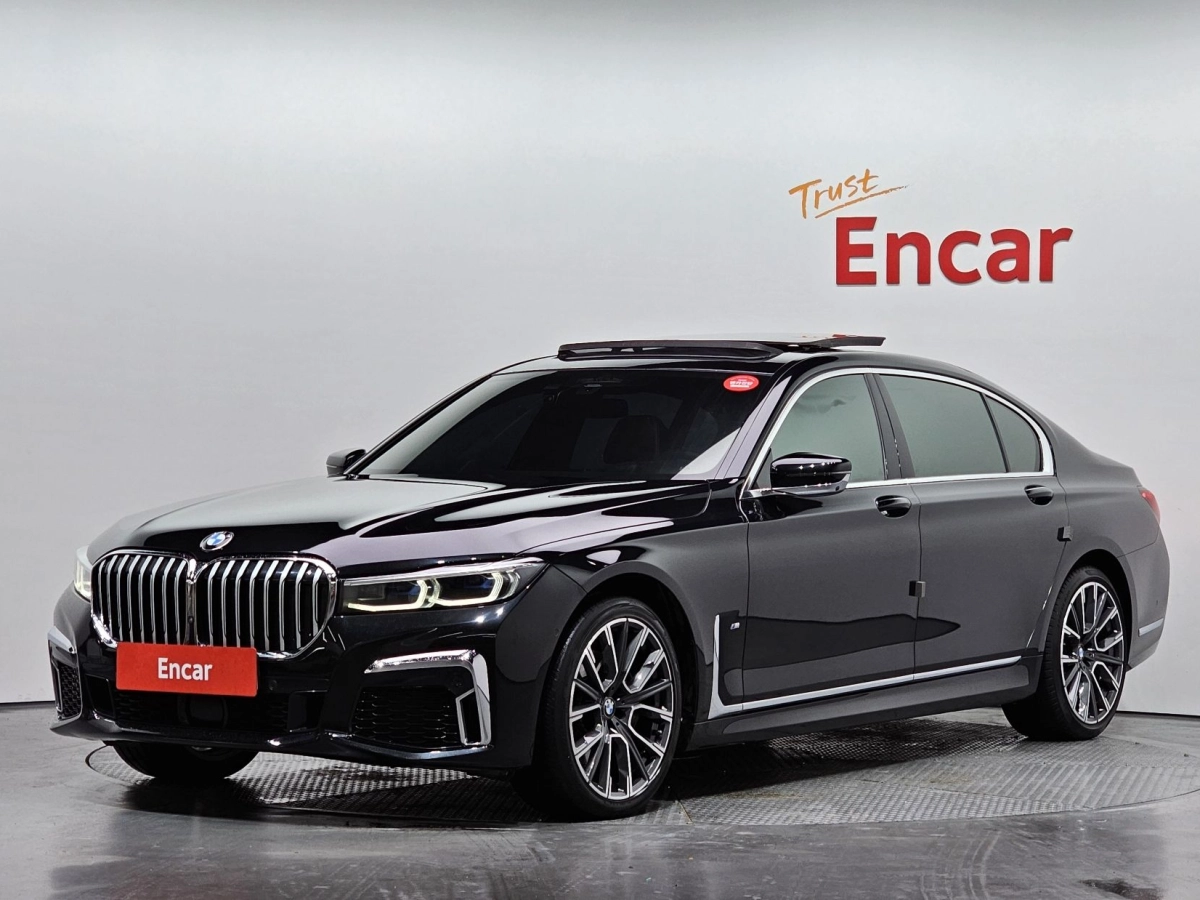 BMW 7-SERIES G11