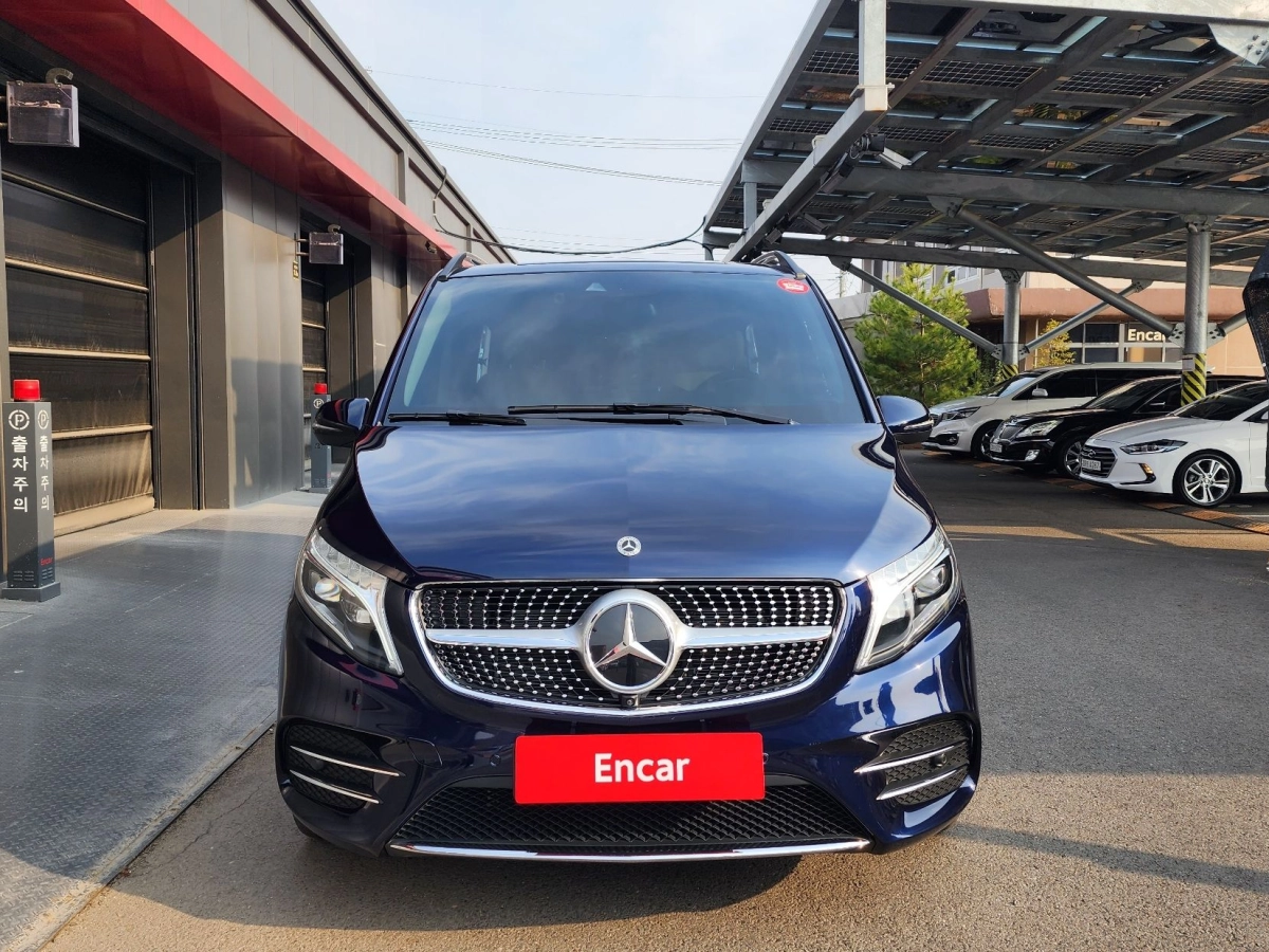MERCEDES BENZ V-CLASS