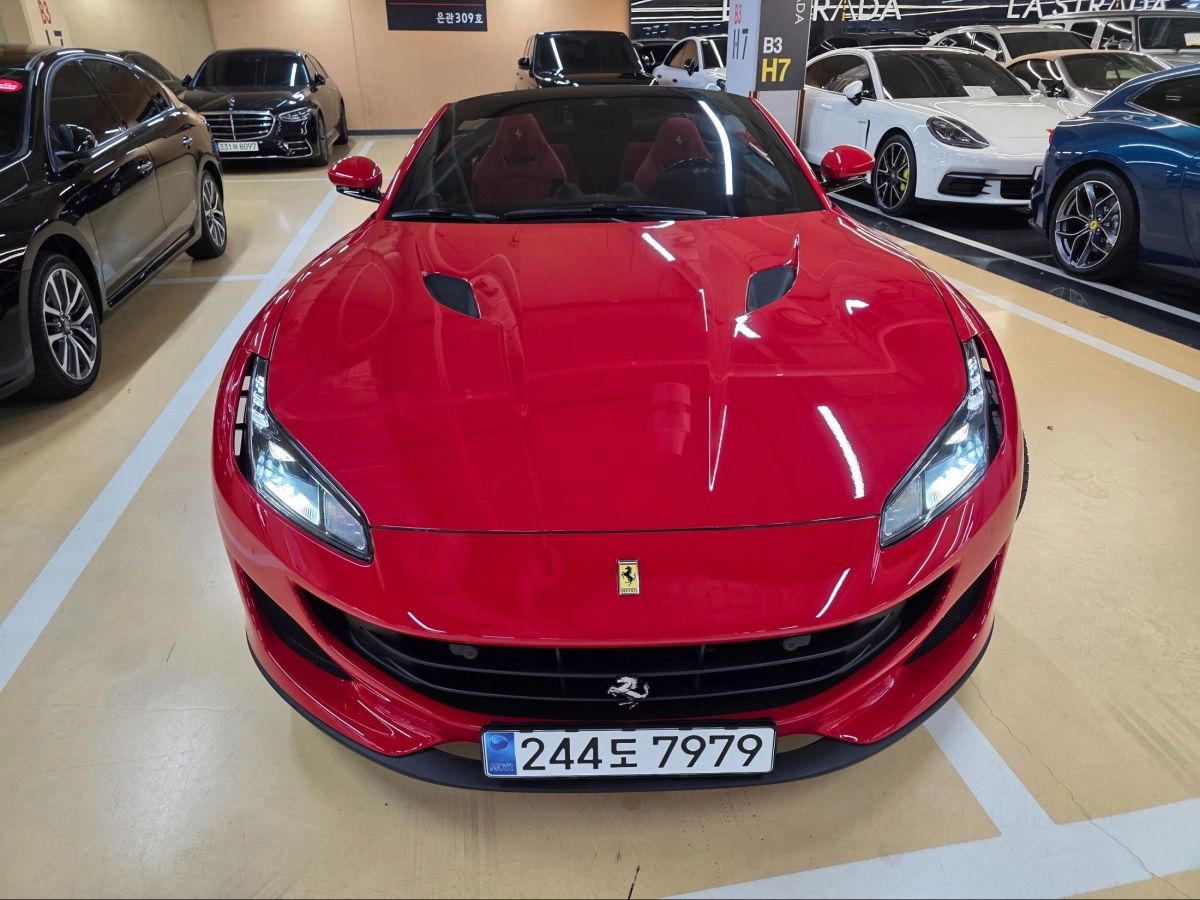FERRARI PORTOFINO
