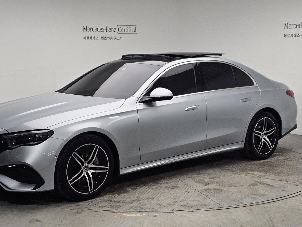 MERCEDES BENZ E-CLASS W214 2024