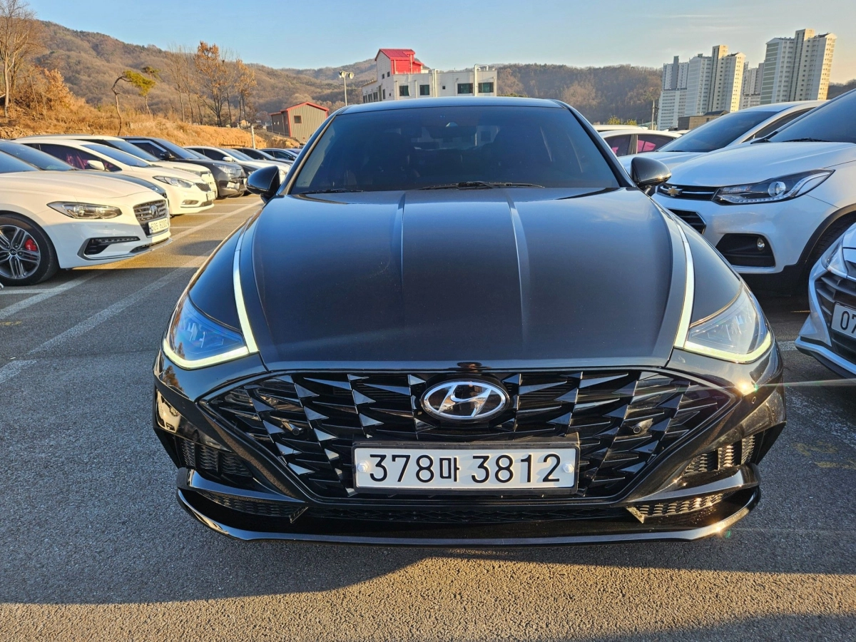 HYUNDAI SONATA DN8