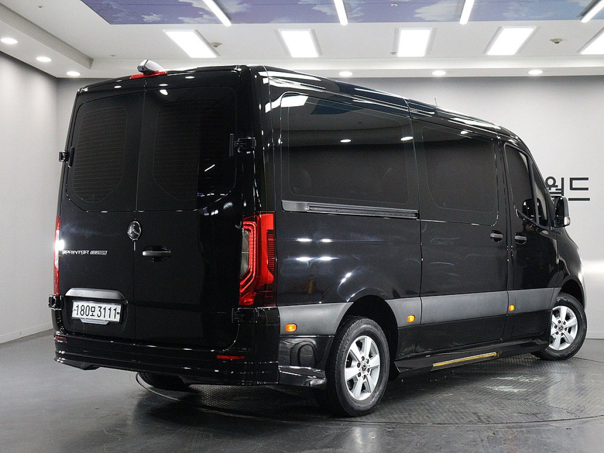 MERCEDES BENZ SPRINTER