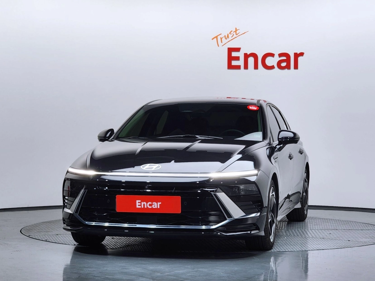 HYUNDAI SONATA DN8 HYBRID