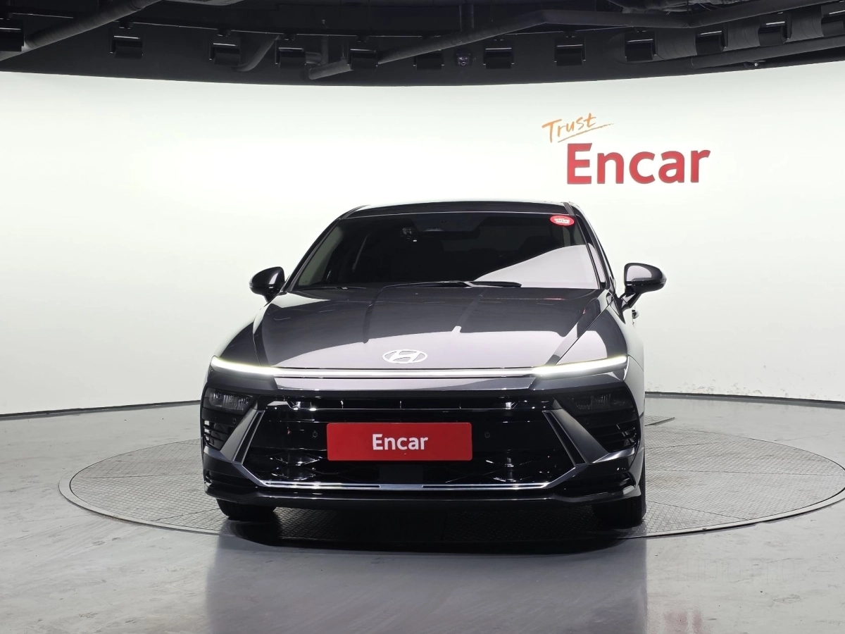 HYUNDAI SONATA DN8 HYBRID