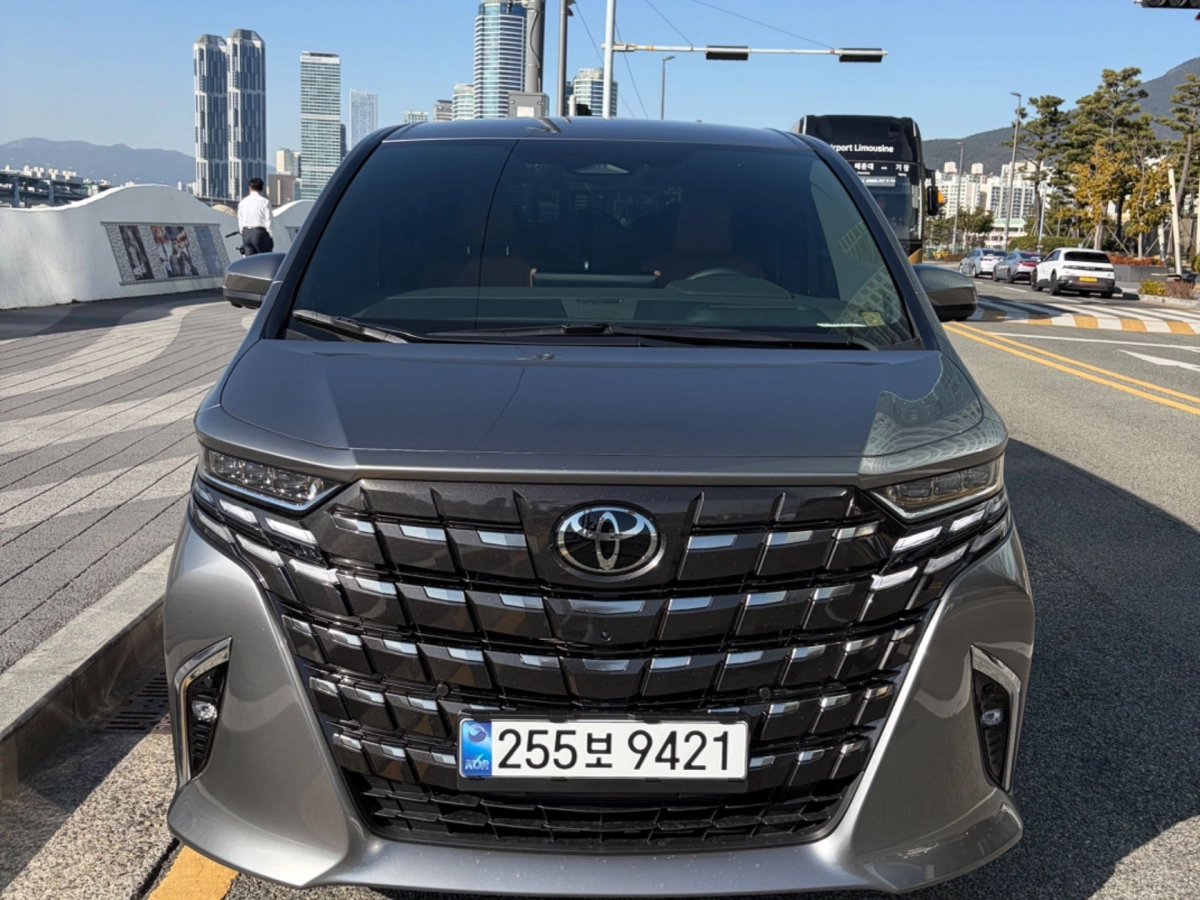 TOYOTA ALPHARD  2024