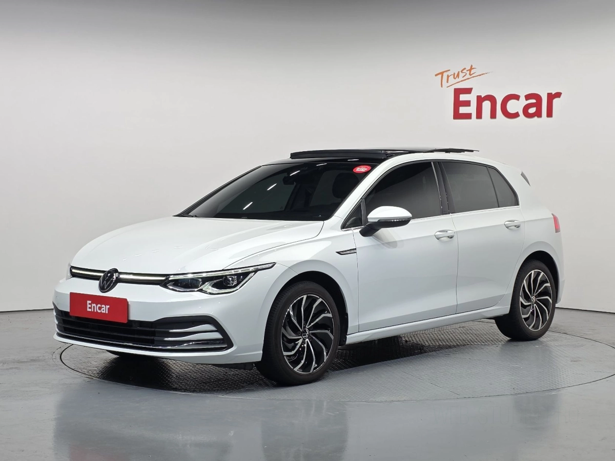 VOLKSWAGEN GOLF 2022