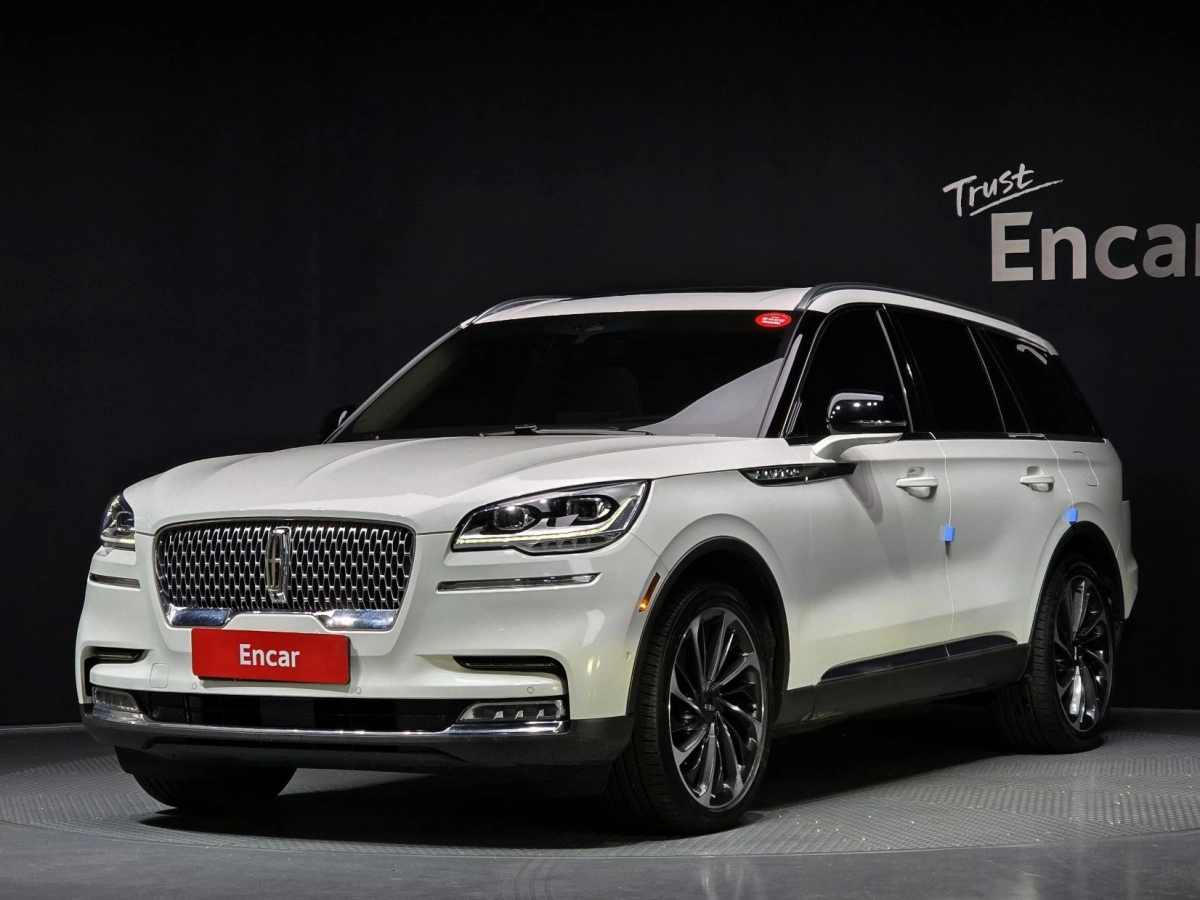 LINCOLN AVIATOR 2023