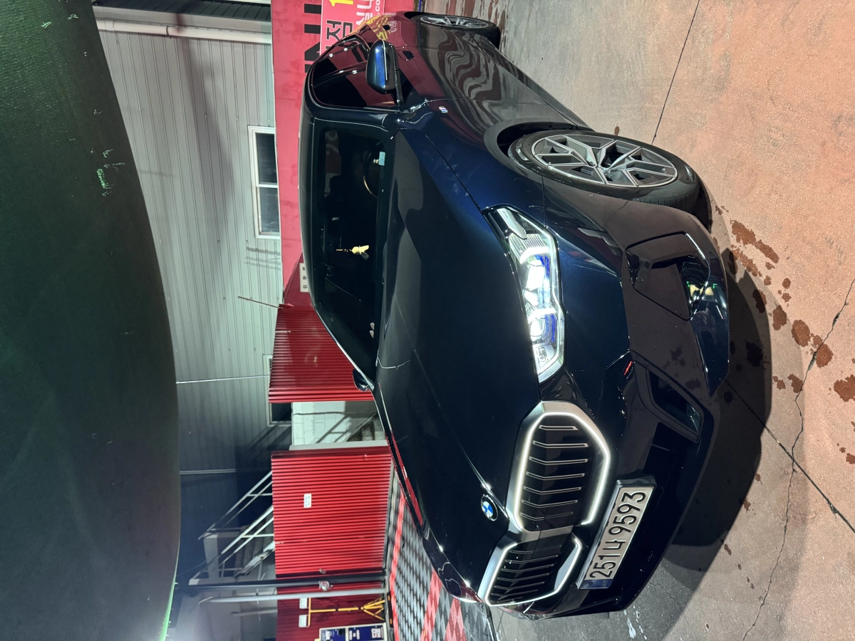 BMW 5-SERIES G60 2024