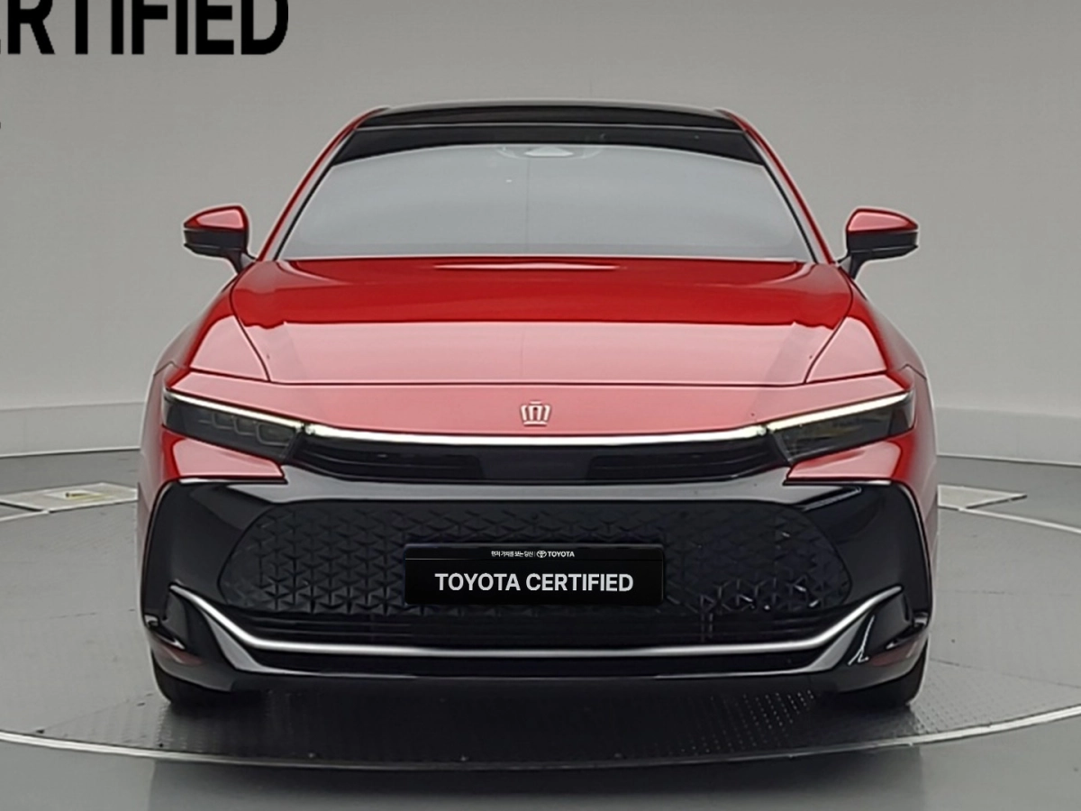 TOYOTA CROWN CROSSOVER