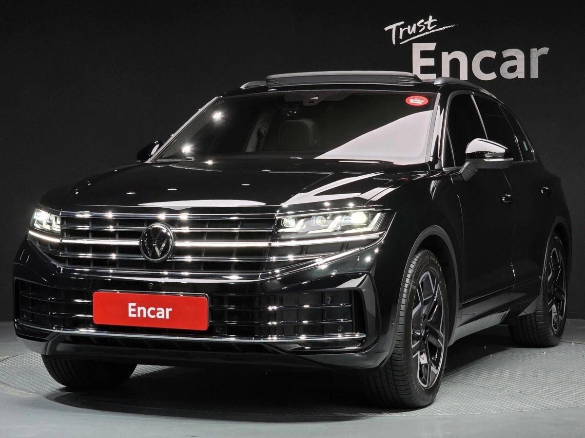 VOLKSWAGEN TOUAREG 2025