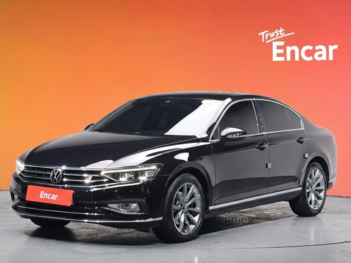 VOLKSWAGEN PASSAT GT B8 2022