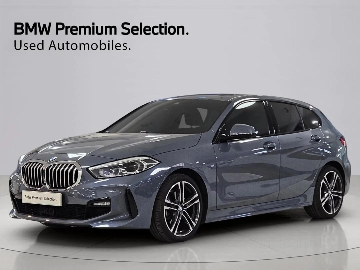 BMW 1-SERIES F40  2021