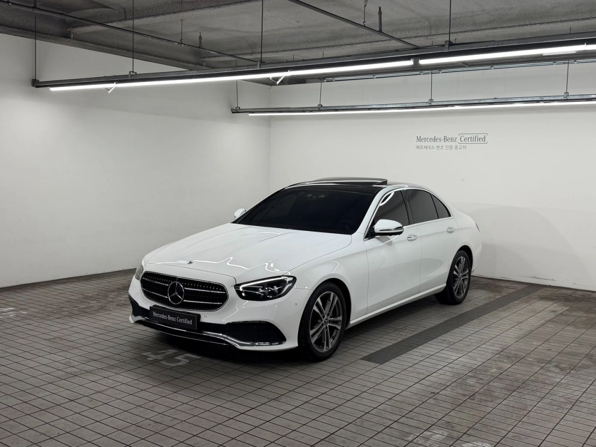 MERCEDES BENZ E-CLASS W213 2023