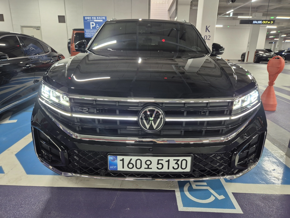 VOLKSWAGEN TOUAREG 2025