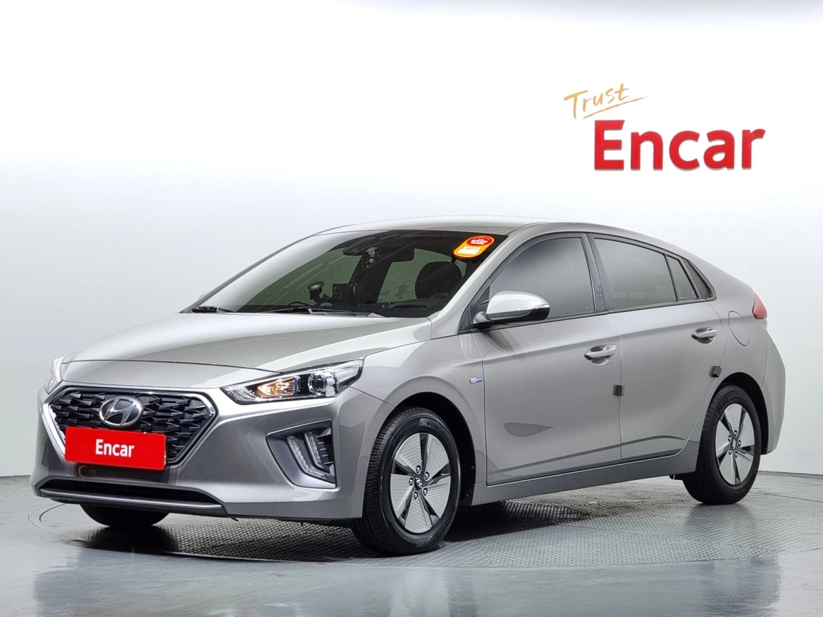 HYUNDAI IONIQ HYBRID  2020