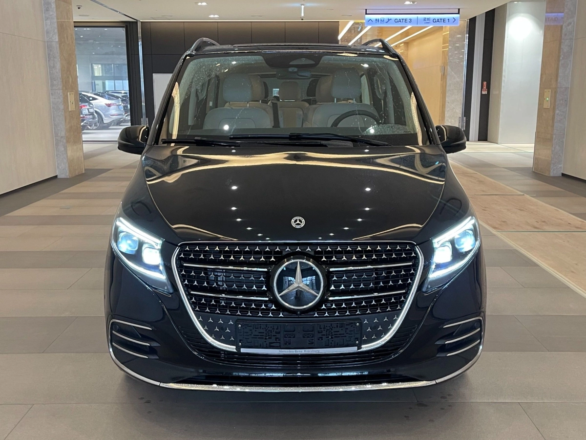 MERCEDES BENZ V-CLASS