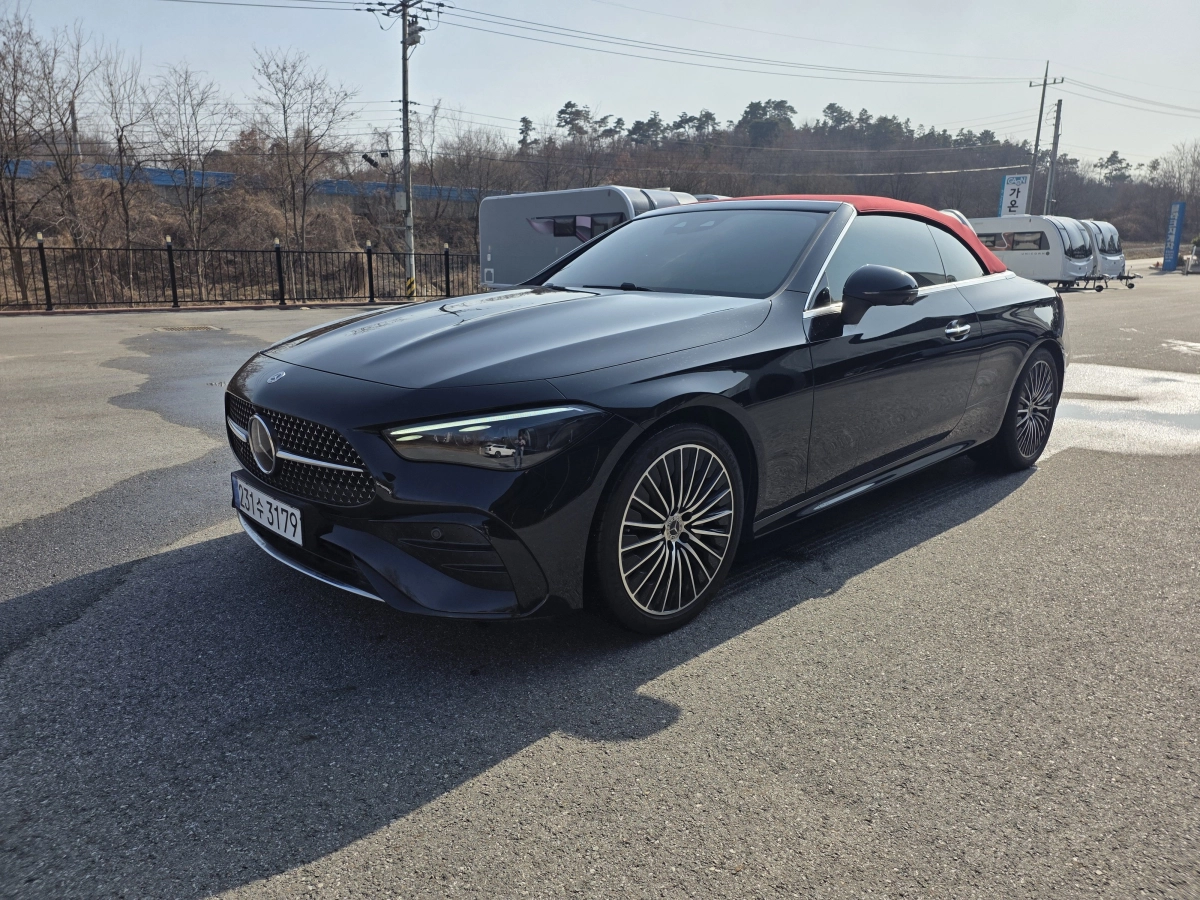 MERCEDES BENZ CLE-CLASS C236  2025