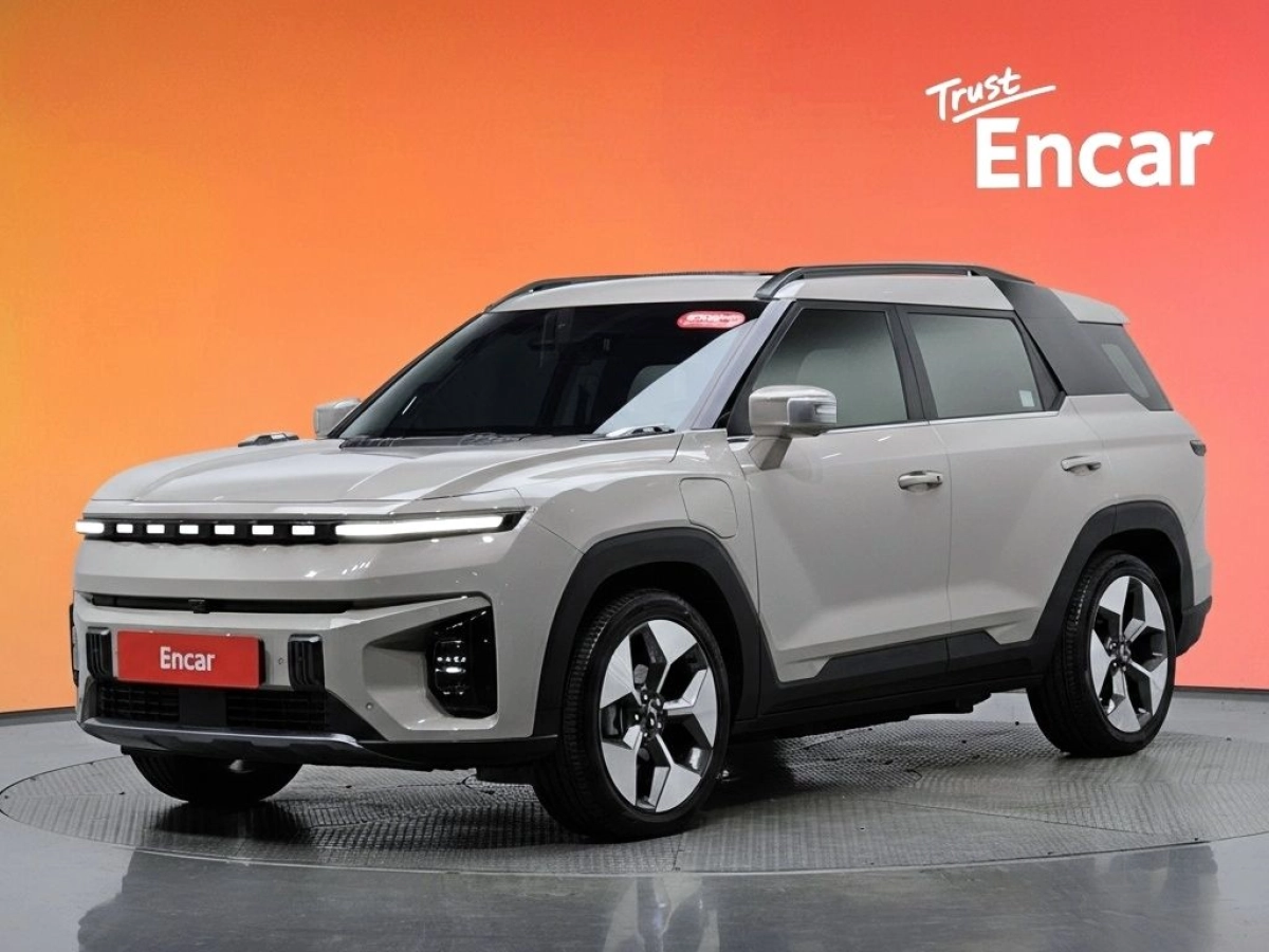 SSANGYONG TORRES EVX