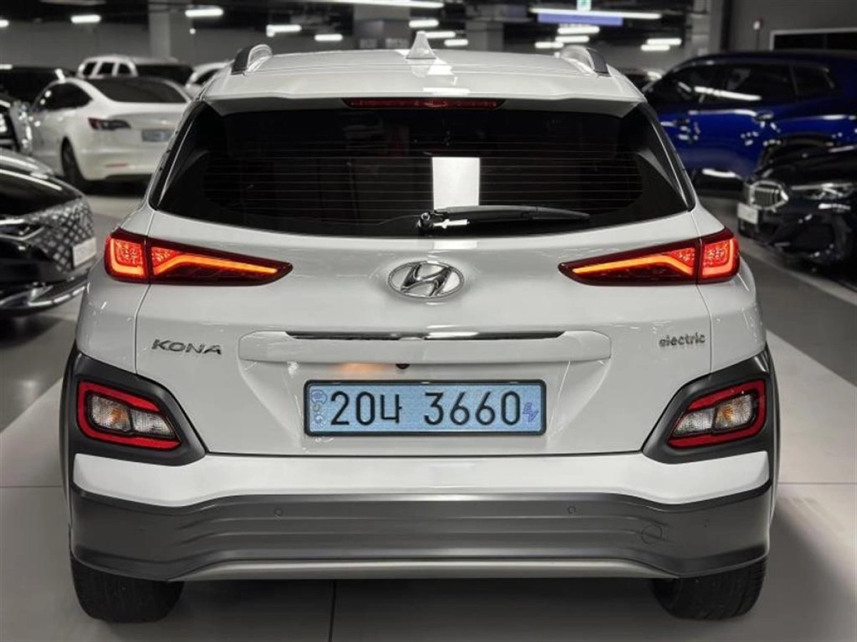 HYUNDAI KONA ELECTRIC