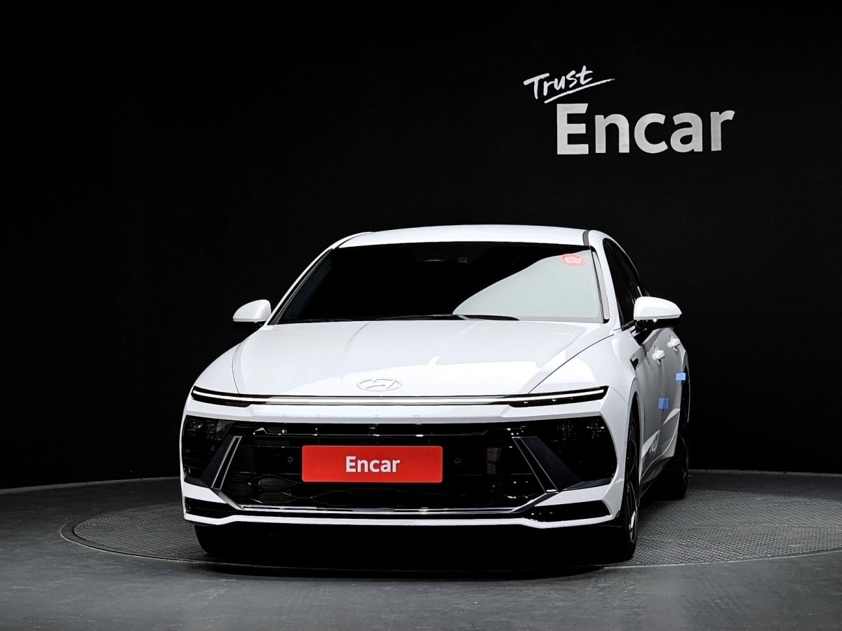 HYUNDAI SONATA DN8 HYBRID