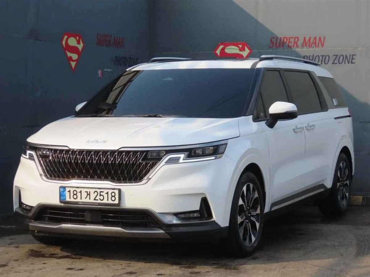 KIA CARNIVAL 2022