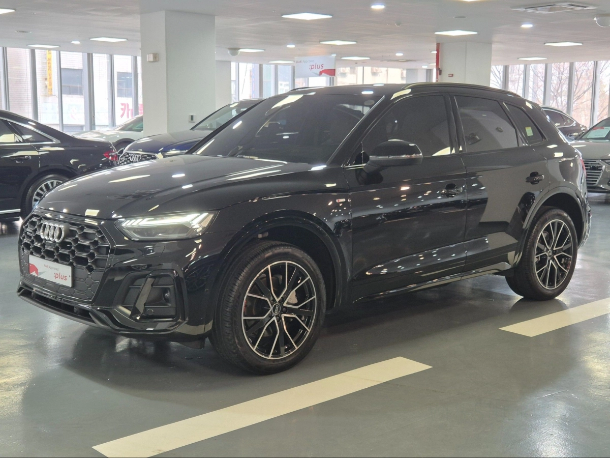 AUDI Q5 FY  2024