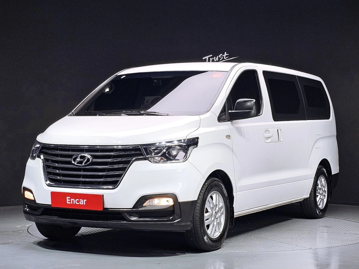 HYUNDAI STAREX GRAND 2021
