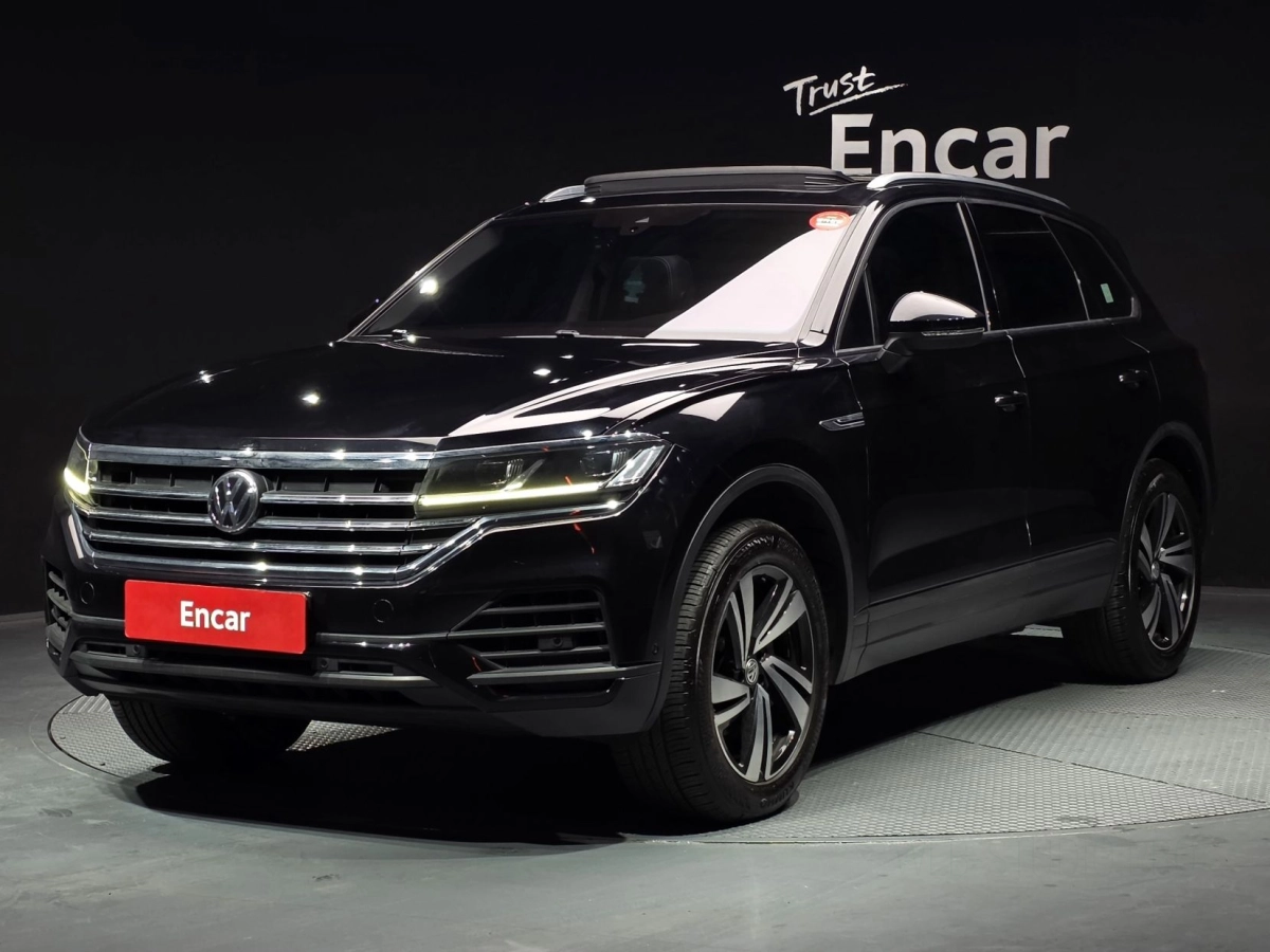 VOLKSWAGEN TOUAREG 2020