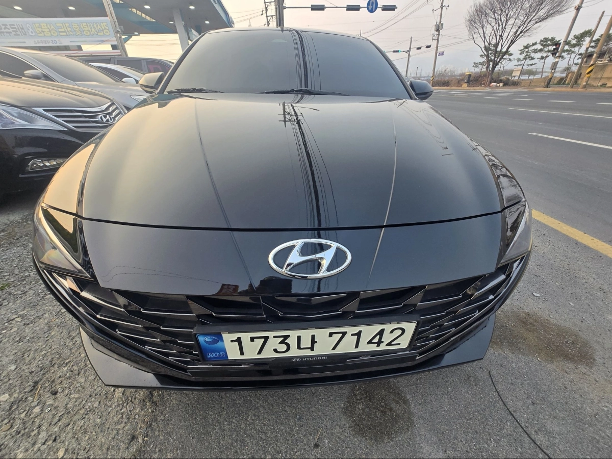 HYUNDAI AVANTE CN7  2022