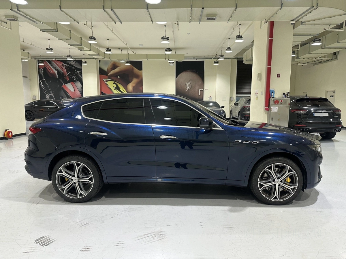 MASERATI LEVANTE