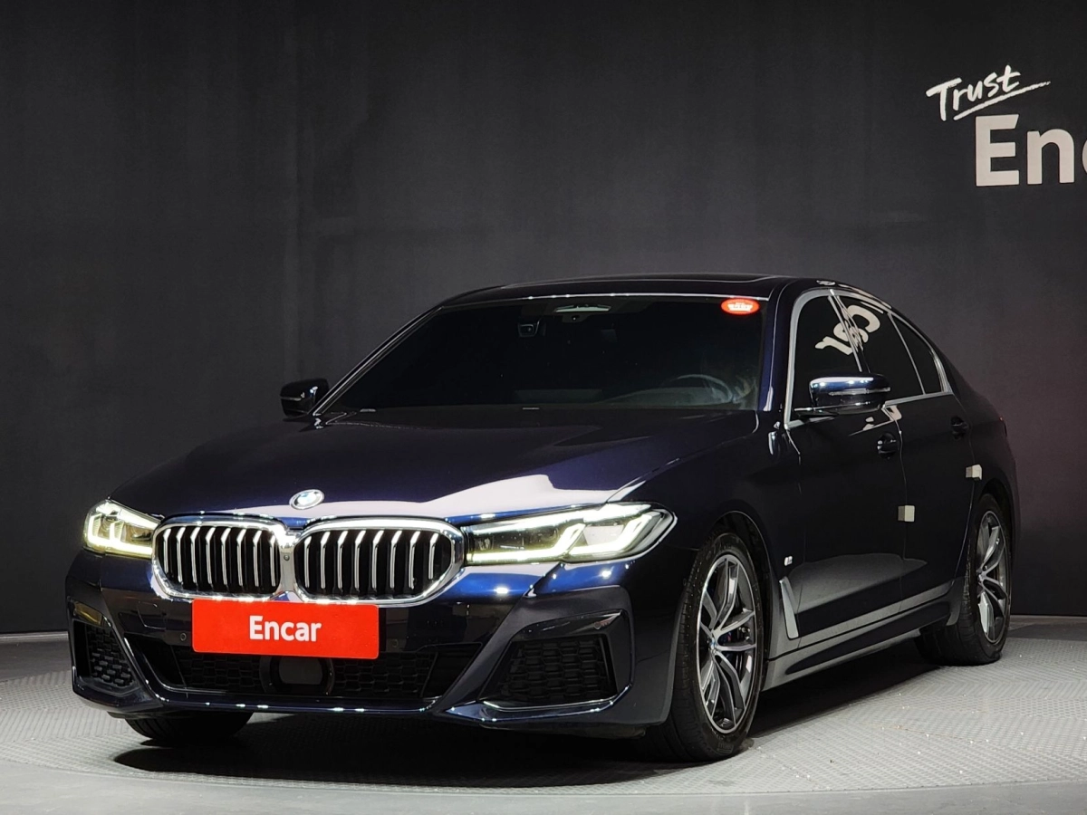 BMW 5-SERIES G30 2023