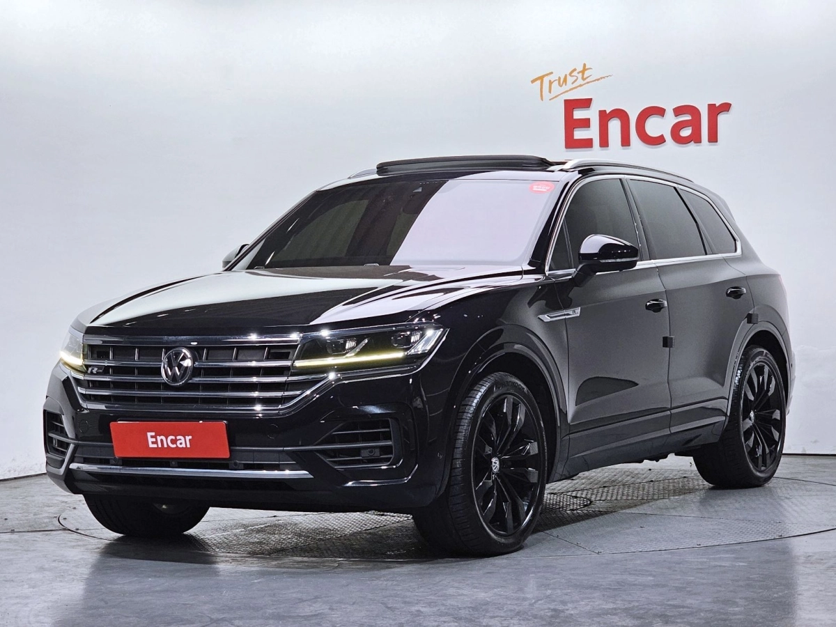 VOLKSWAGEN TOUAREG 2020