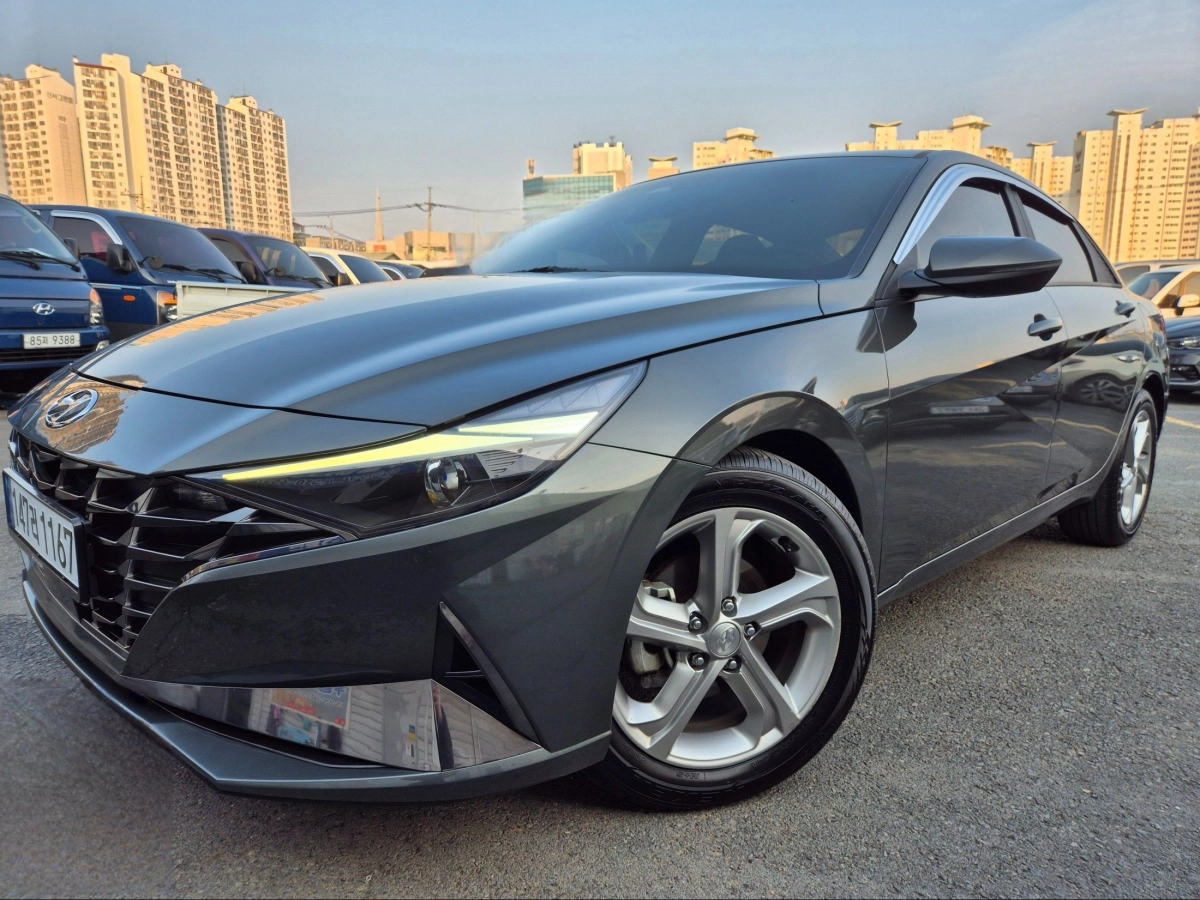 HYUNDAI AVANTE CN7  2022