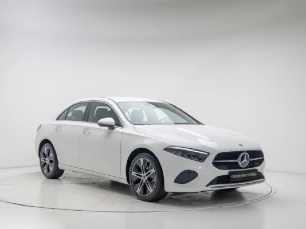 MERCEDES BENZ A-CLASS W177  2025