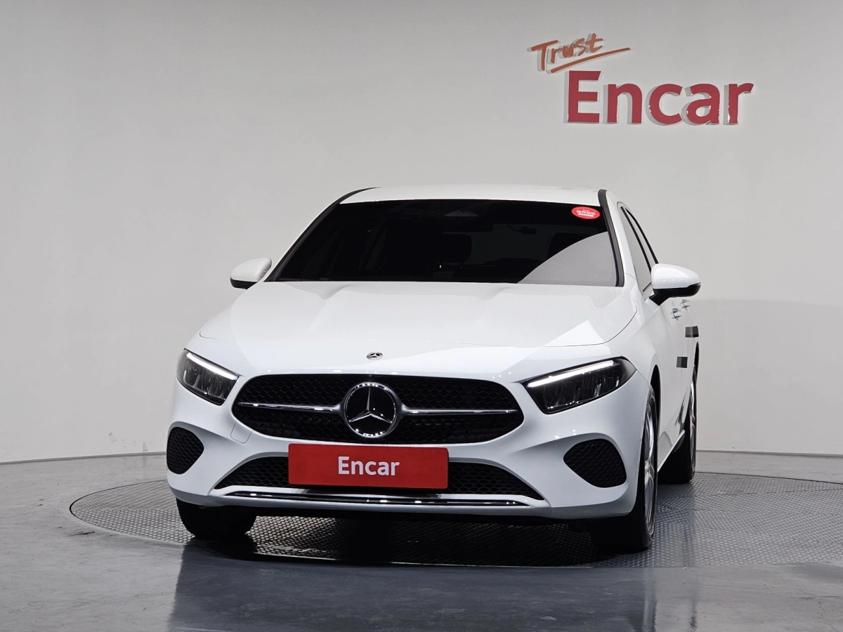 MERCEDES BENZ A-CLASS W177