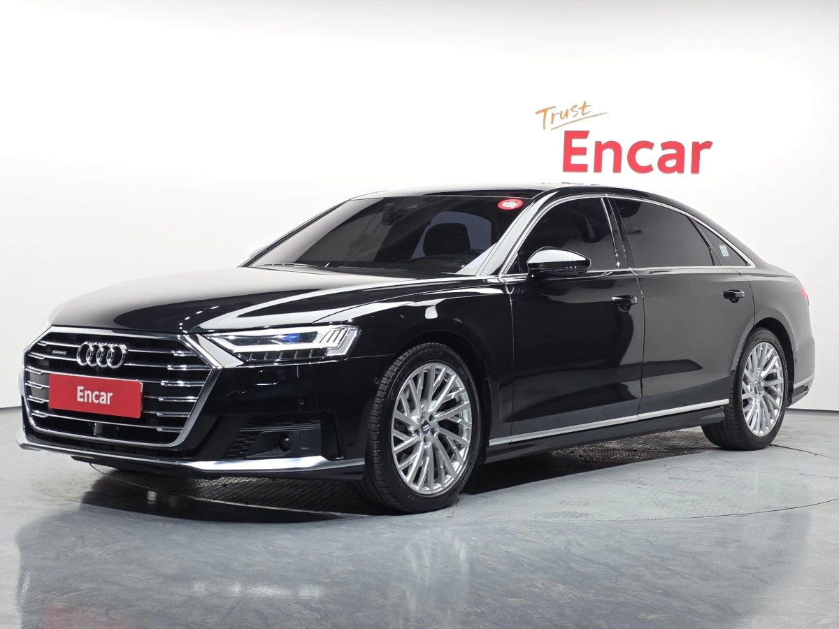 AUDI A8 D5  2019